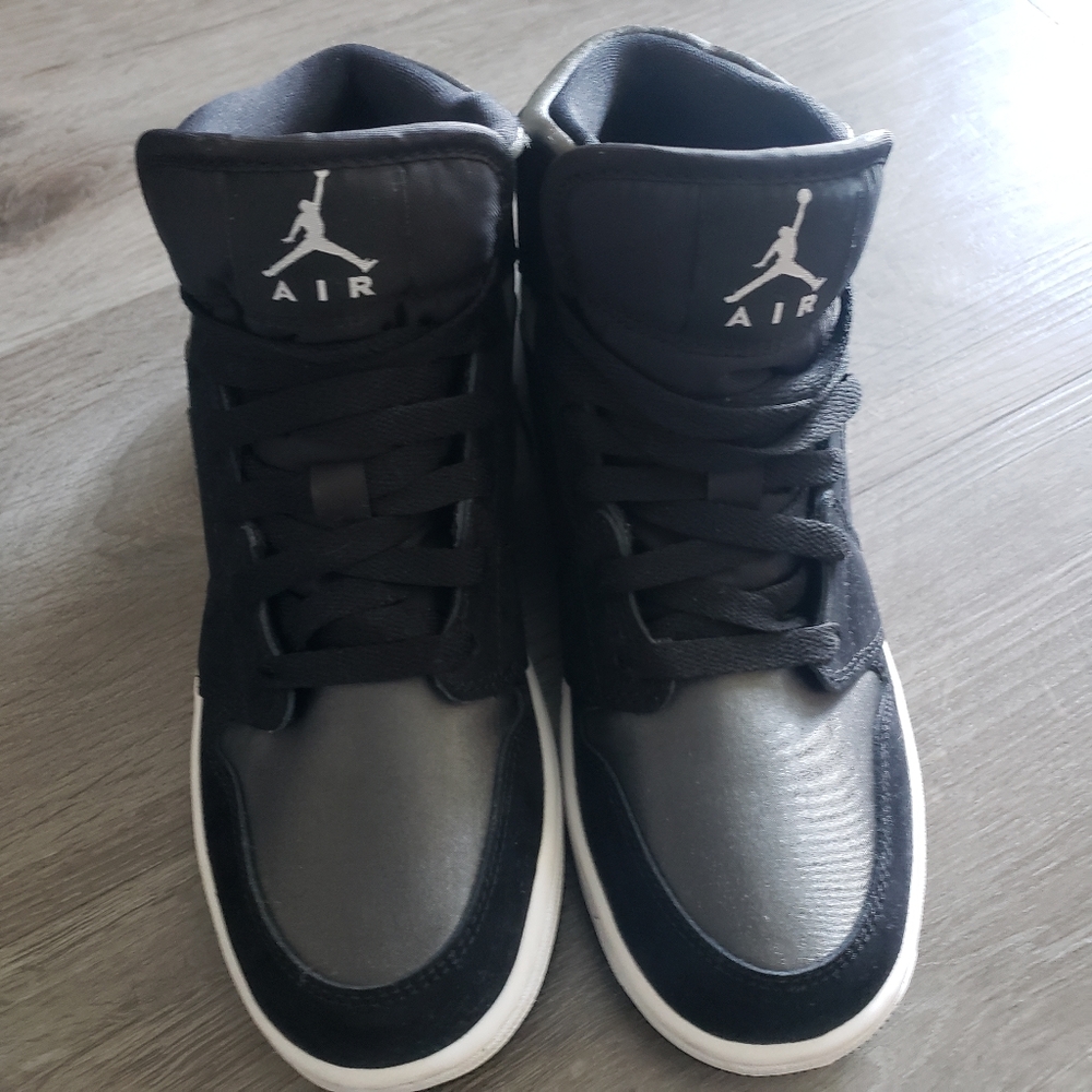 Nike Jordan 1 Mid Nylon Black Anthracite Size 5.5 NWOT